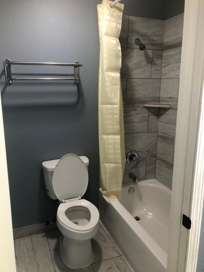 Everkleen Downtown Motel 2*